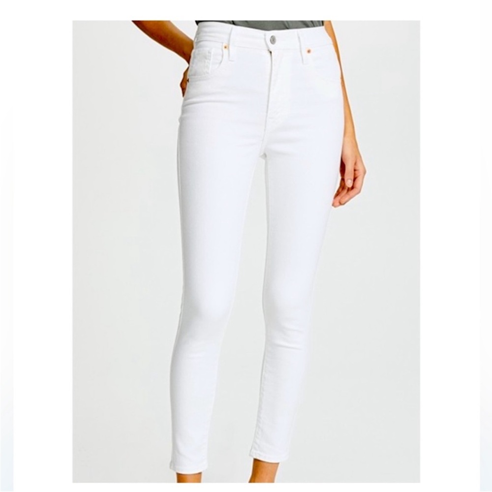 NWOT LEVI'S MILE HIGH SUPER SKINNY
ANKLE JEANS